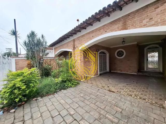 Casa venda em Região Imediata de Guaratinguetá, Região Metropolitana do Vale do Paraíba e Litoral Norte