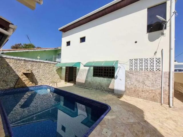 Casa venda em Região Imediata de Guaratinguetá, Região Metropolitana do Vale do Paraíba e Litoral Norte