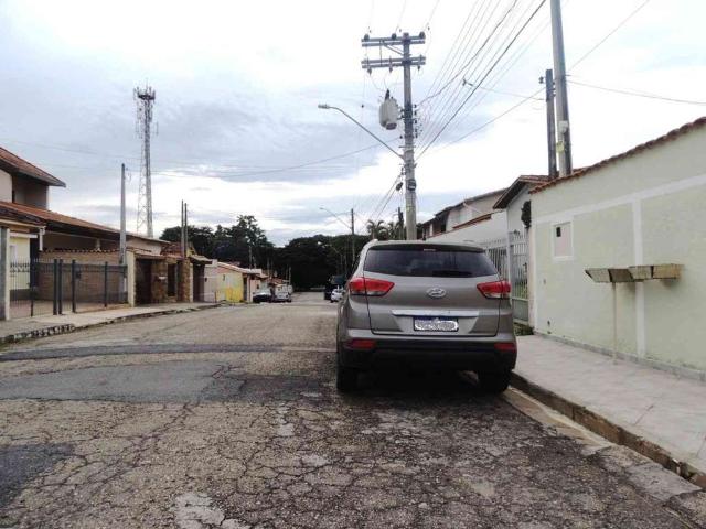 Casa venda em Região Imediata de Guaratinguetá, Região Metropolitana do Vale do Paraíba e Litoral Norte