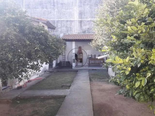 Casa venda em Região Imediata de Guaratinguetá, Região Metropolitana do Vale do Paraíba e Litoral Norte