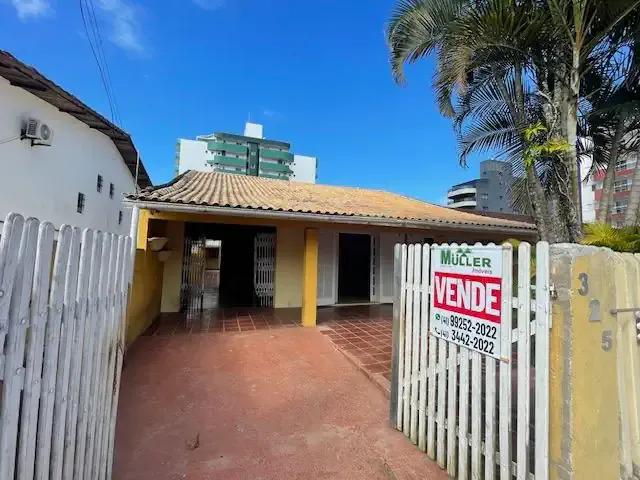 Casa venda em Centro, Guaratuba
