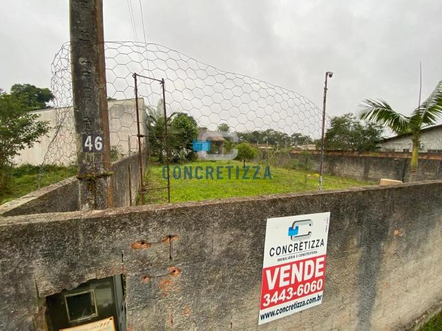 Casa venda em Piçarras, Guaratuba