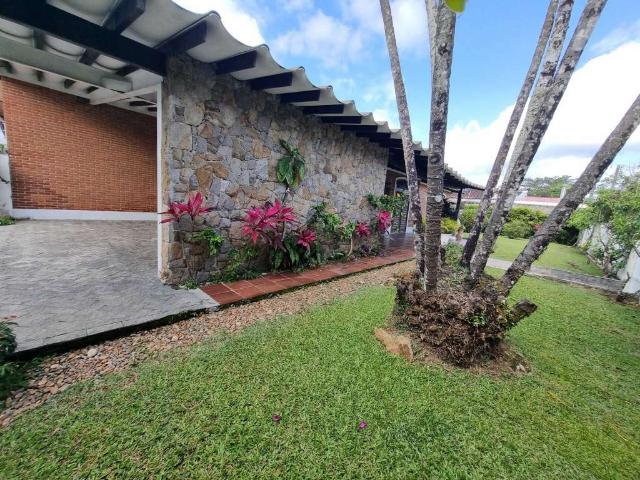 Casa venda em Enseada, Guarujá