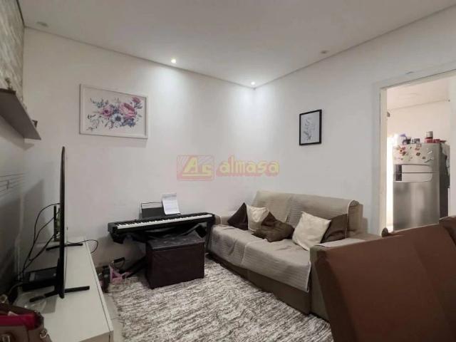 Casa venda em Distrito-sede de Guarulhos, Guarulhos
