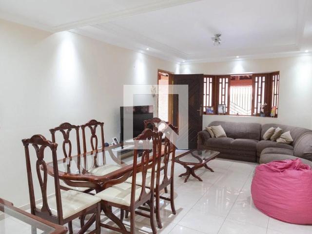 Casa venda em Distrito-sede de Guarulhos, Guarulhos