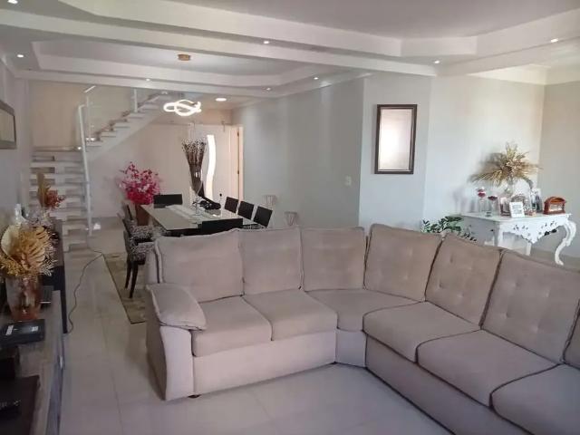Casa venda em Região Imediata de Ourinhos, Ourinhos