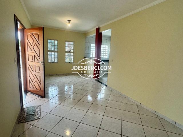 Casa venda em Parque Residencial Groot, Holambra