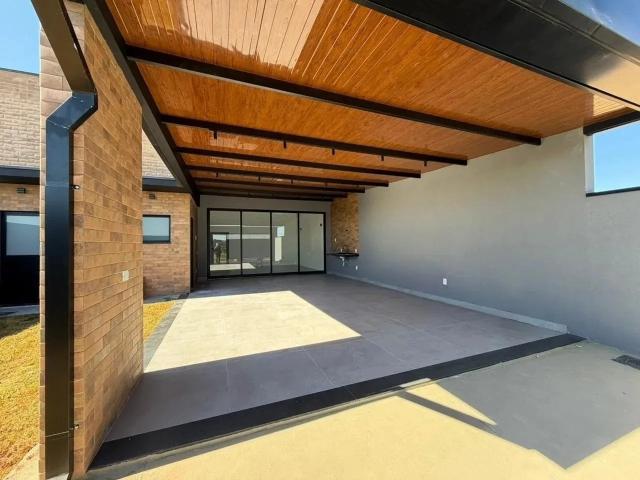 Casa venda em Holambra
