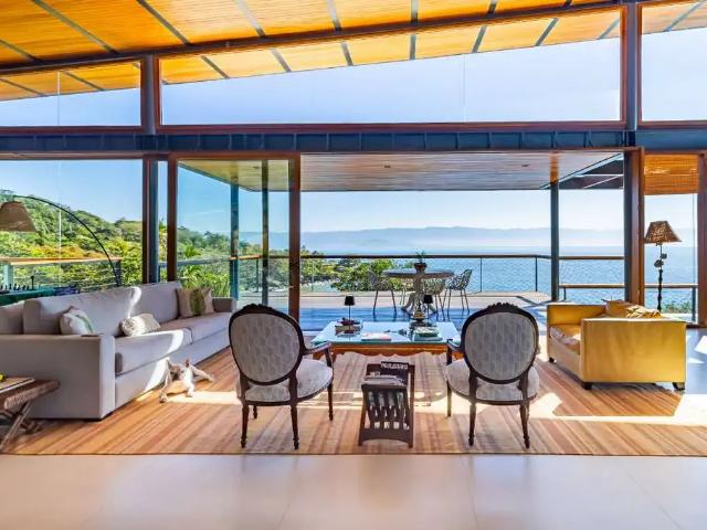 Casa venda em Região Imediata de Caraguatatuba-Ubatuba-São Sebastião, Região Metropolitana do Vale do Paraíba e Litoral Norte