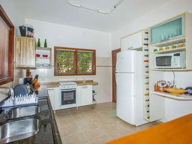 Casa venda em Região Imediata de Caraguatatuba-Ubatuba-São Sebastião, Região Metropolitana do Vale do Paraíba e Litoral Norte