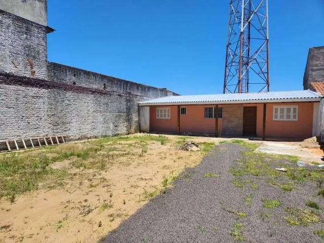 Casa venda em Região Geográfica Imediata de Petrolina, Região Administrativa Integrada de Desenvolvimento do Polo Petrolina e Juazeiro