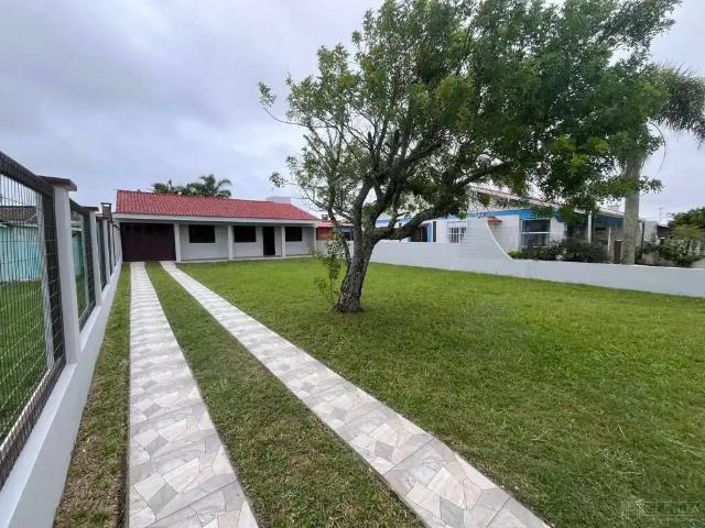 Casa venda em Região Geográfica Imediata de Tramandaí - Osório, Aglomeração Urbana do Litoral Norte