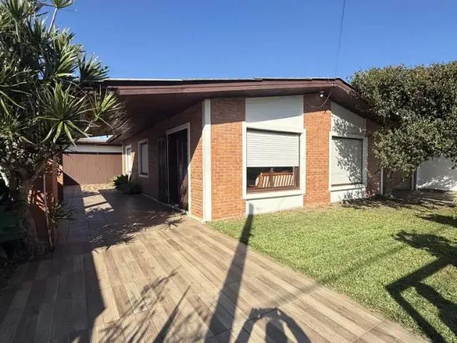 Casa venda em Região Geográfica Imediata de Tramandaí - Osório, Aglomeração Urbana do Litoral Norte