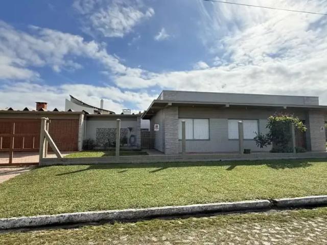 Casa venda em Região Geográfica Imediata de Tramandaí - Osório, Aglomeração Urbana do Litoral Norte