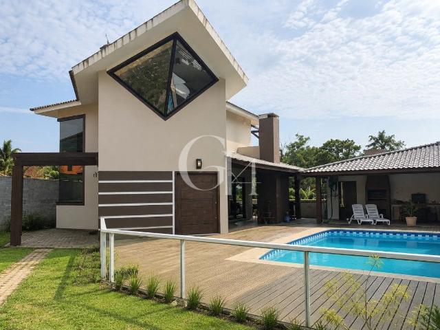 Casa venda em Praia do Rosa, Imbituba