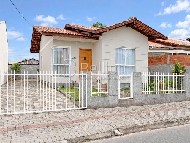 Casa venda em Loteamento Alameda das Acácias, Indaial
