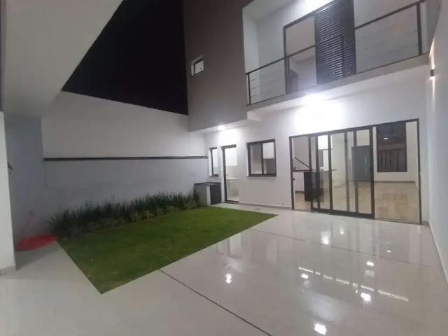 Casa venda em Região Imediata de Campinas, Região Metropolitana de Campinas