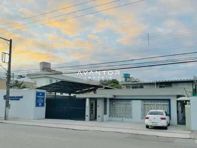 Casa venda em Madevila, Itajaí