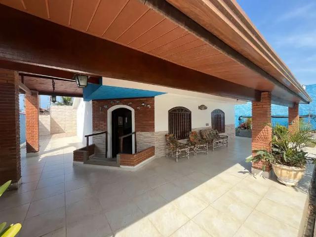 Casa venda em Itanhaém