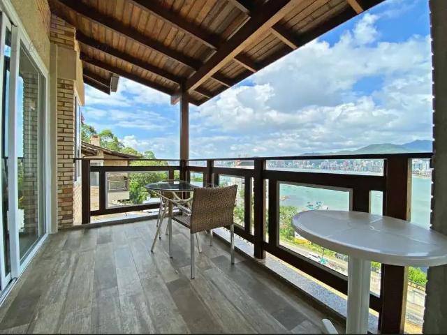 Casa venda em Itapema, Região Geográfica Intermediária de Blumenau