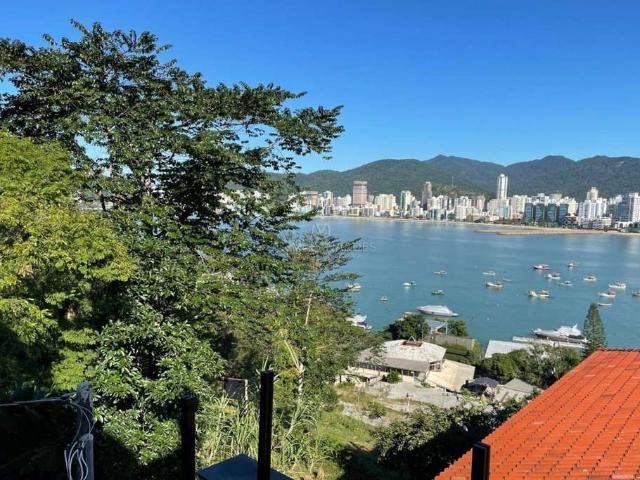 Casa venda em Região Geográfica Imediata de Itajaí, Itapema