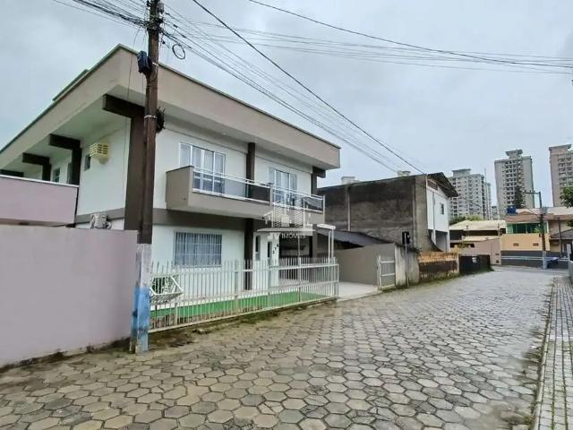 Casa venda em Tabuleiro dos Oliveiras, Itapema