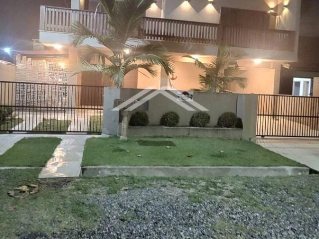 Casa venda em Loteamento Uirapuru, Itapoá