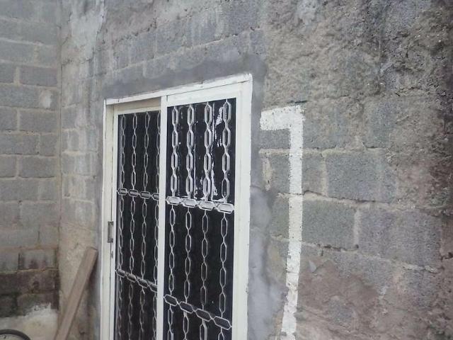 Casa venda em Itaquaquecetuba