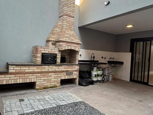 Casa venda em Itaquaquecetuba