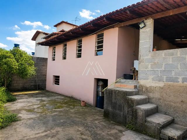 Casa venda em Itaúna, Região Geográfica Intermediária de Divinópolis