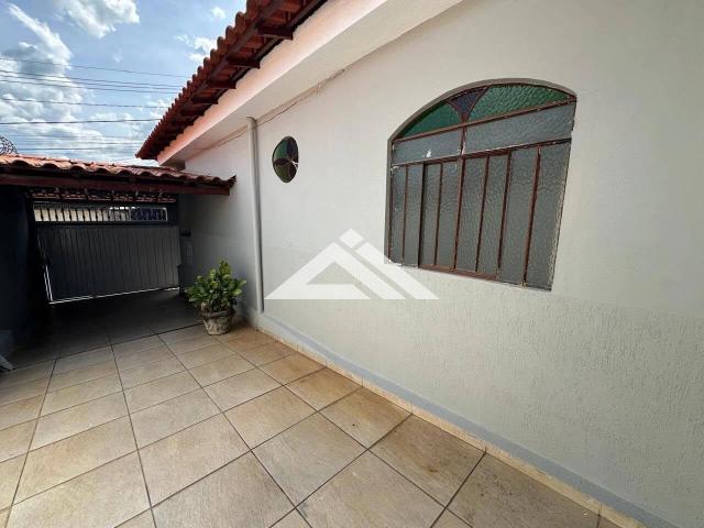 Casa venda em Parque Jardim Santanense, Itaúna