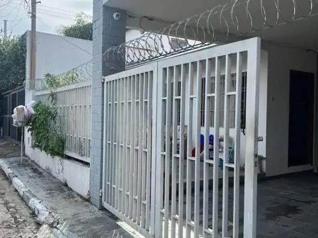 Casa venda em Região Imediata de Santos, Região Metropolitana da Baixada Santista