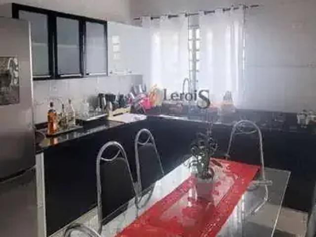 Casa venda em Região Imediata de Tupã, Tupã