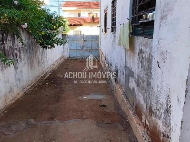Casa venda em Jaboticabal