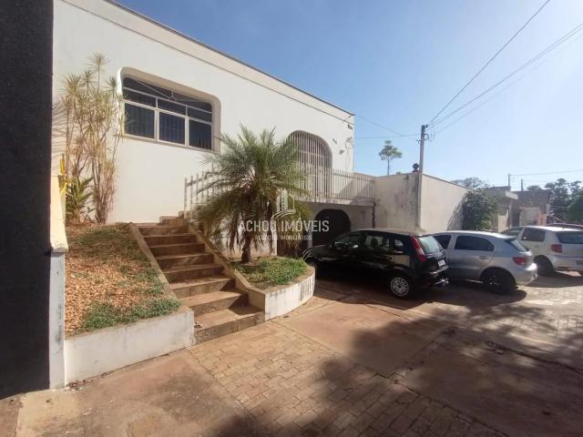 Casa venda em Jaboticabal