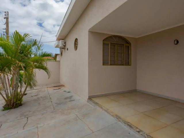 Casa venda em Jaboticabal