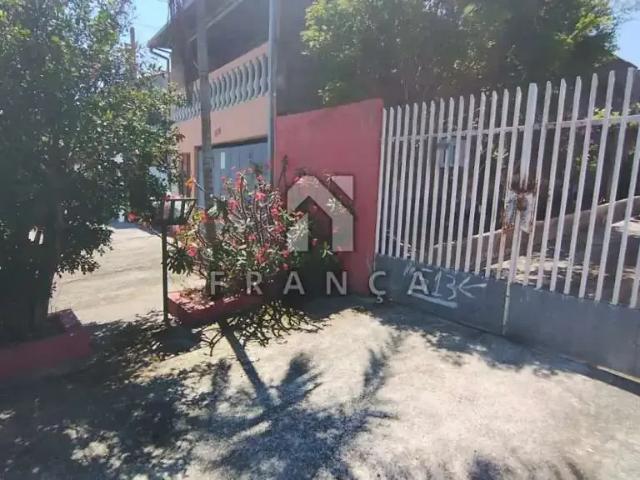 Casa venda em Jacareí