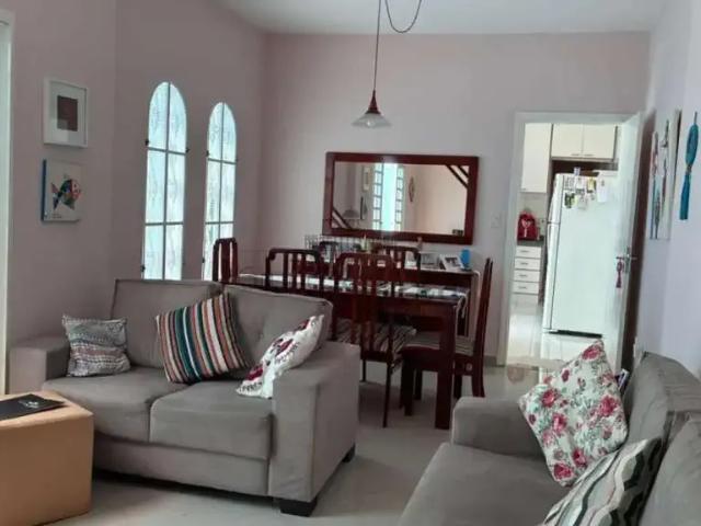 Casa venda em Região Imediata de São José dos Campos, Região Metropolitana do Vale do Paraíba e Litoral Norte