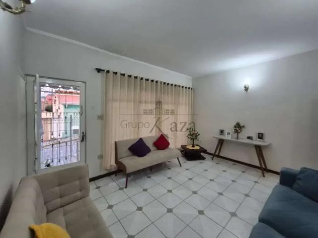 Casa venda em Região Imediata de São José dos Campos, Região Metropolitana do Vale do Paraíba e Litoral Norte