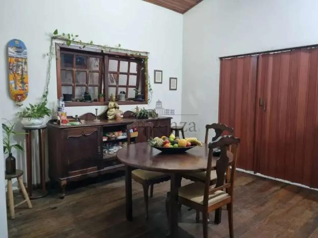 Casa venda em Região Imediata de São José dos Campos, Região Metropolitana do Vale do Paraíba e Litoral Norte