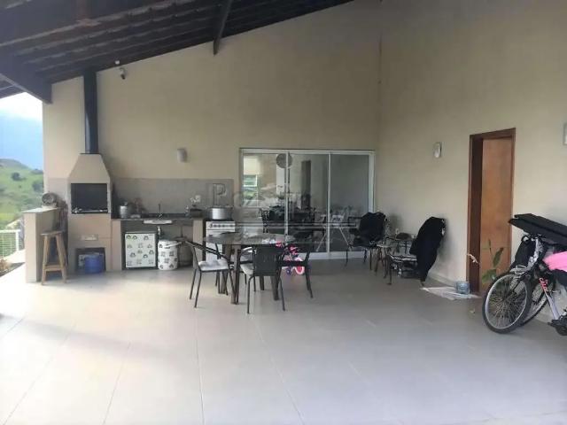 Casa venda em Região Imediata de São José dos Campos, Região Metropolitana do Vale do Paraíba e Litoral Norte