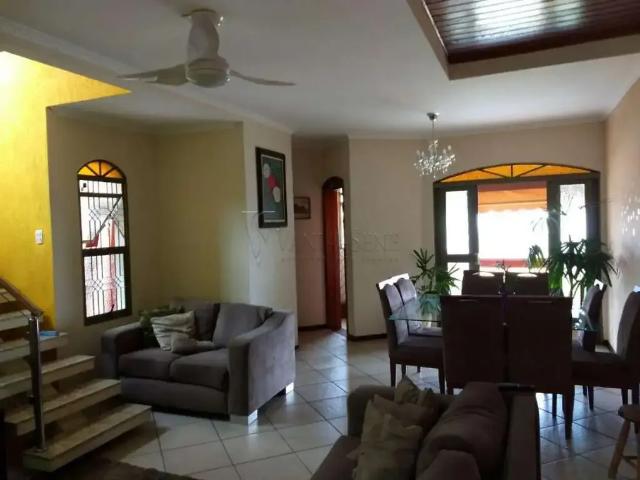 Casa venda em Região Imediata de São José dos Campos, Região Metropolitana do Vale do Paraíba e Litoral Norte