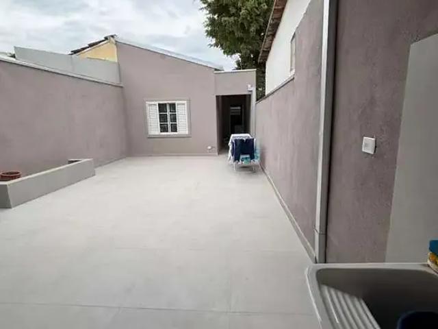 Casa venda em Região Imediata de São José dos Campos, Região Metropolitana do Vale do Paraíba e Litoral Norte