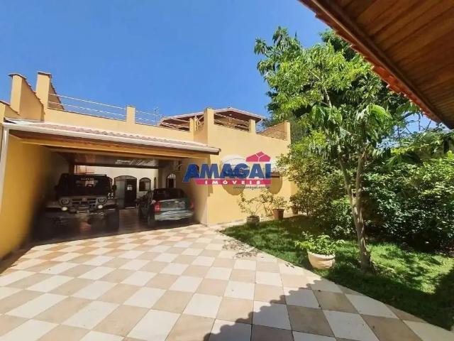 Casa venda em Região Imediata de São José dos Campos, Região Metropolitana do Vale do Paraíba e Litoral Norte