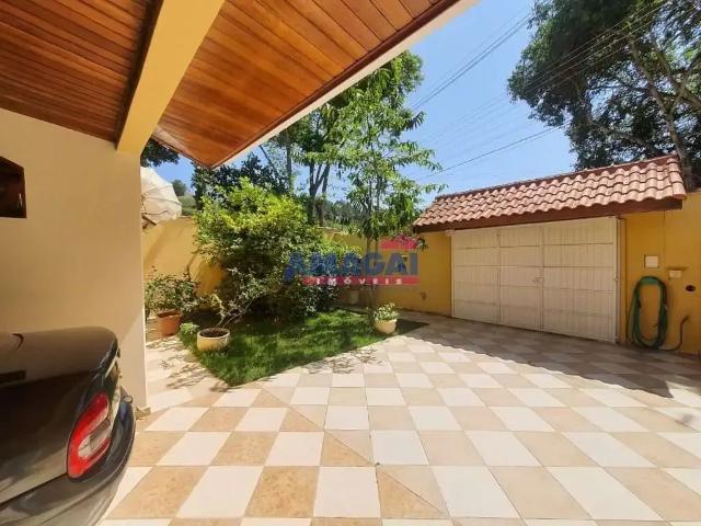 Casa venda em Região Imediata de São José dos Campos, Região Metropolitana do Vale do Paraíba e Litoral Norte