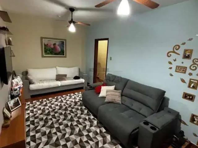 Casa venda em Região Imediata de São José dos Campos, Região Metropolitana do Vale do Paraíba e Litoral Norte