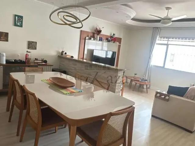 Casa venda em Vila Machado, Jacareí
