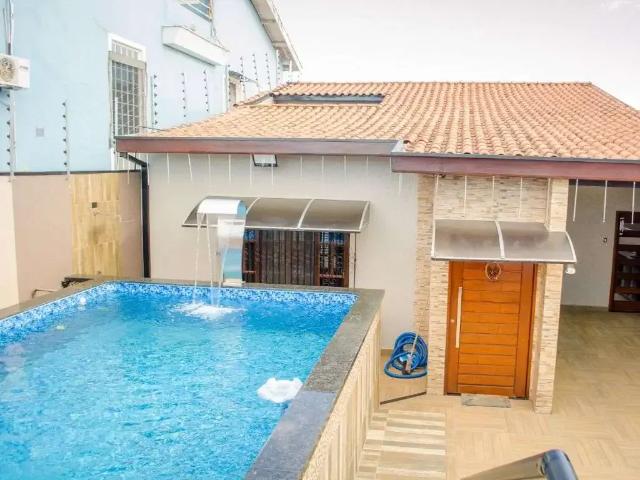 Casa venda em Região Imediata de São José dos Campos, Região Metropolitana do Vale do Paraíba e Litoral Norte