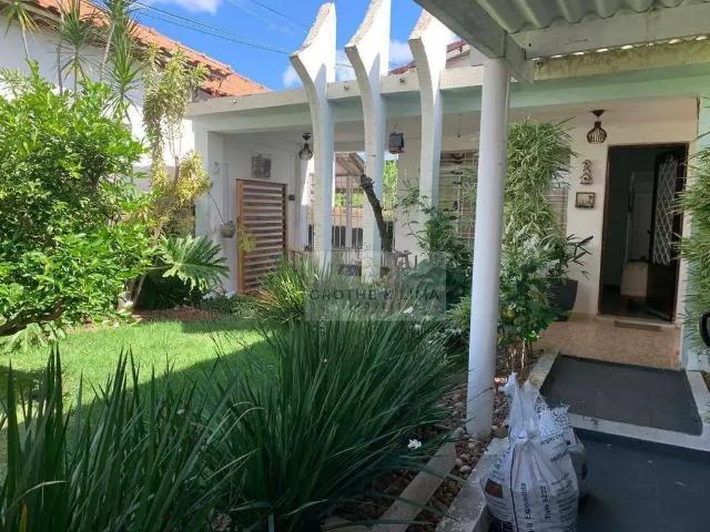 Casa venda em Região Imediata de São José dos Campos, Região Metropolitana do Vale do Paraíba e Litoral Norte