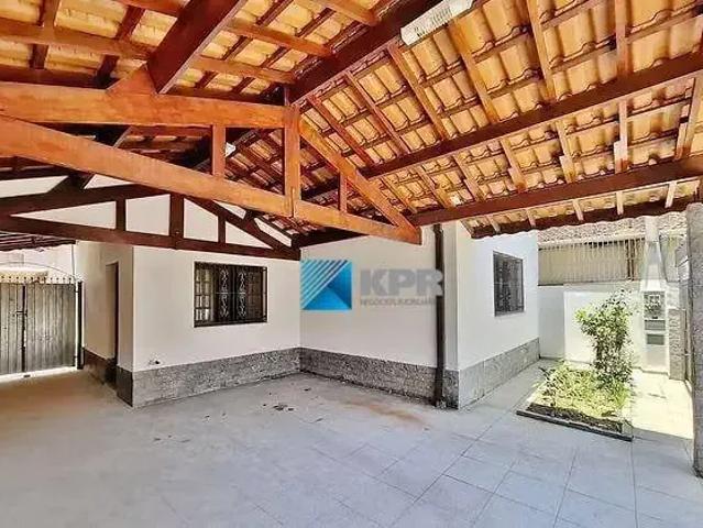 Casa venda em Região Imediata de São José dos Campos, Região Metropolitana do Vale do Paraíba e Litoral Norte